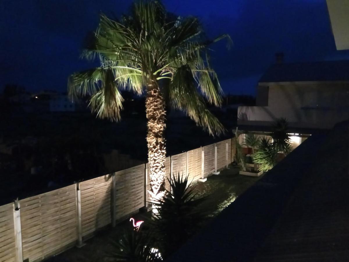 Casablanca El Petit Hotel Дельтебре Экстерьер фото