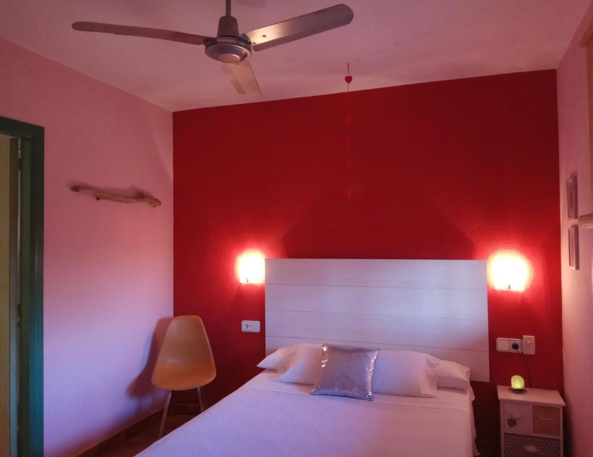 Casablanca El Petit Hotel Дельтебре Экстерьер фото