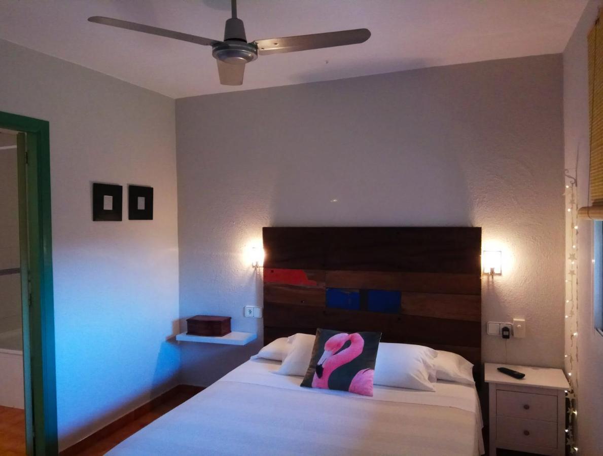 Casablanca El Petit Hotel Дельтебре Экстерьер фото